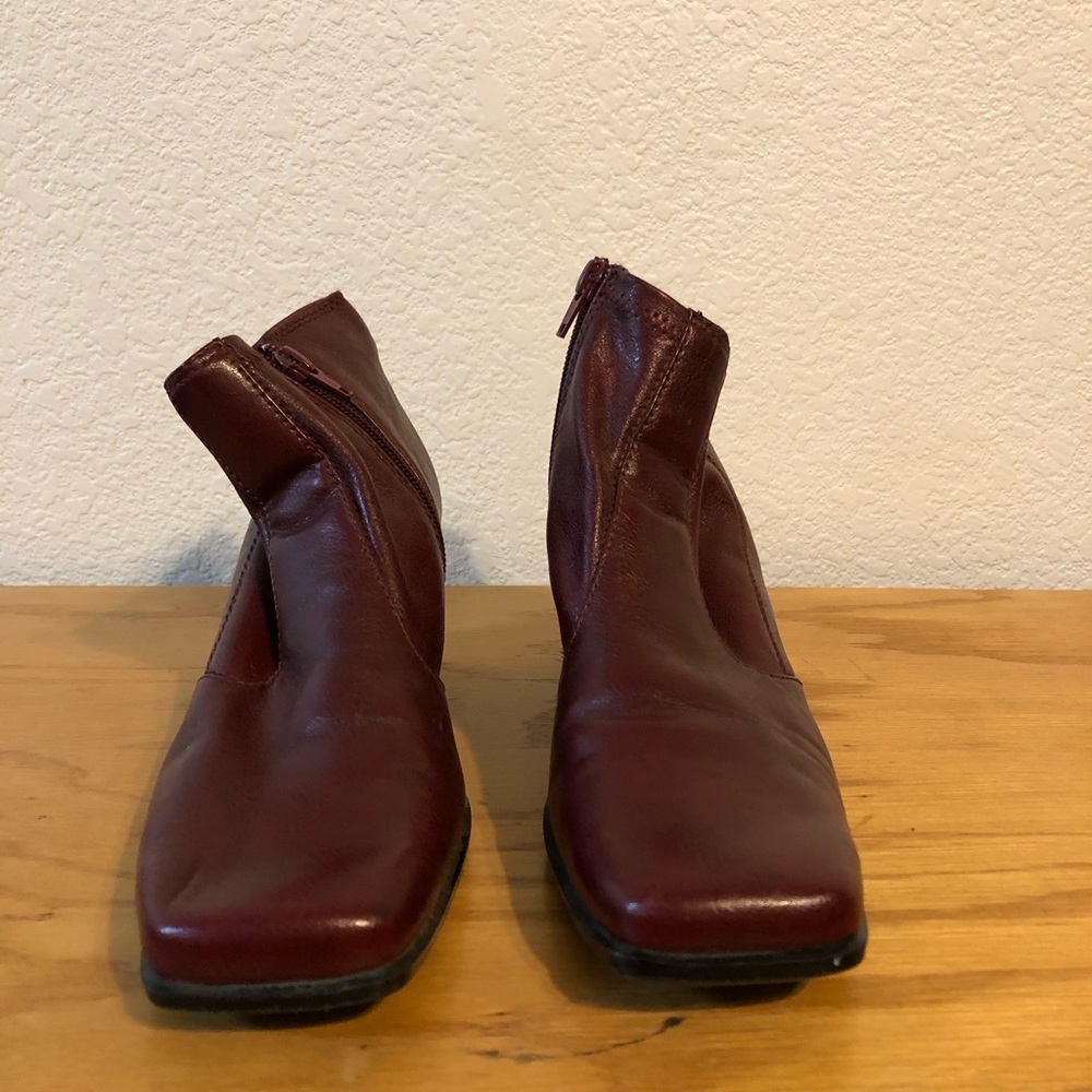 Predictions burgundy ankle high boots